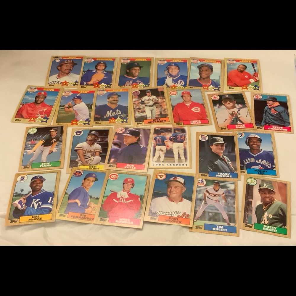 Bundle of Baseball Cards Lot 114